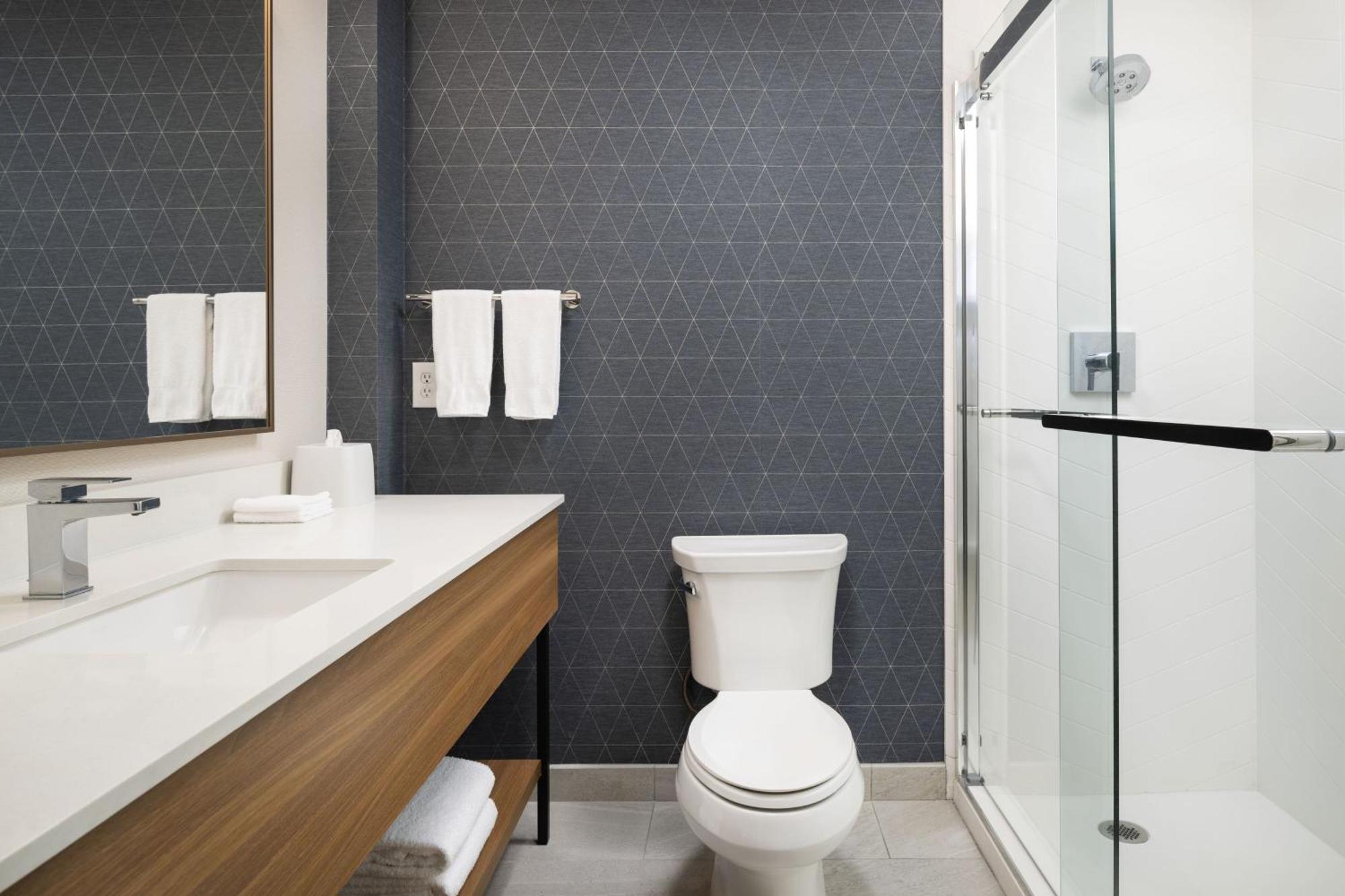 Fairfield By Marriott Inn & Suites Fresno Riverpark Экстерьер фото