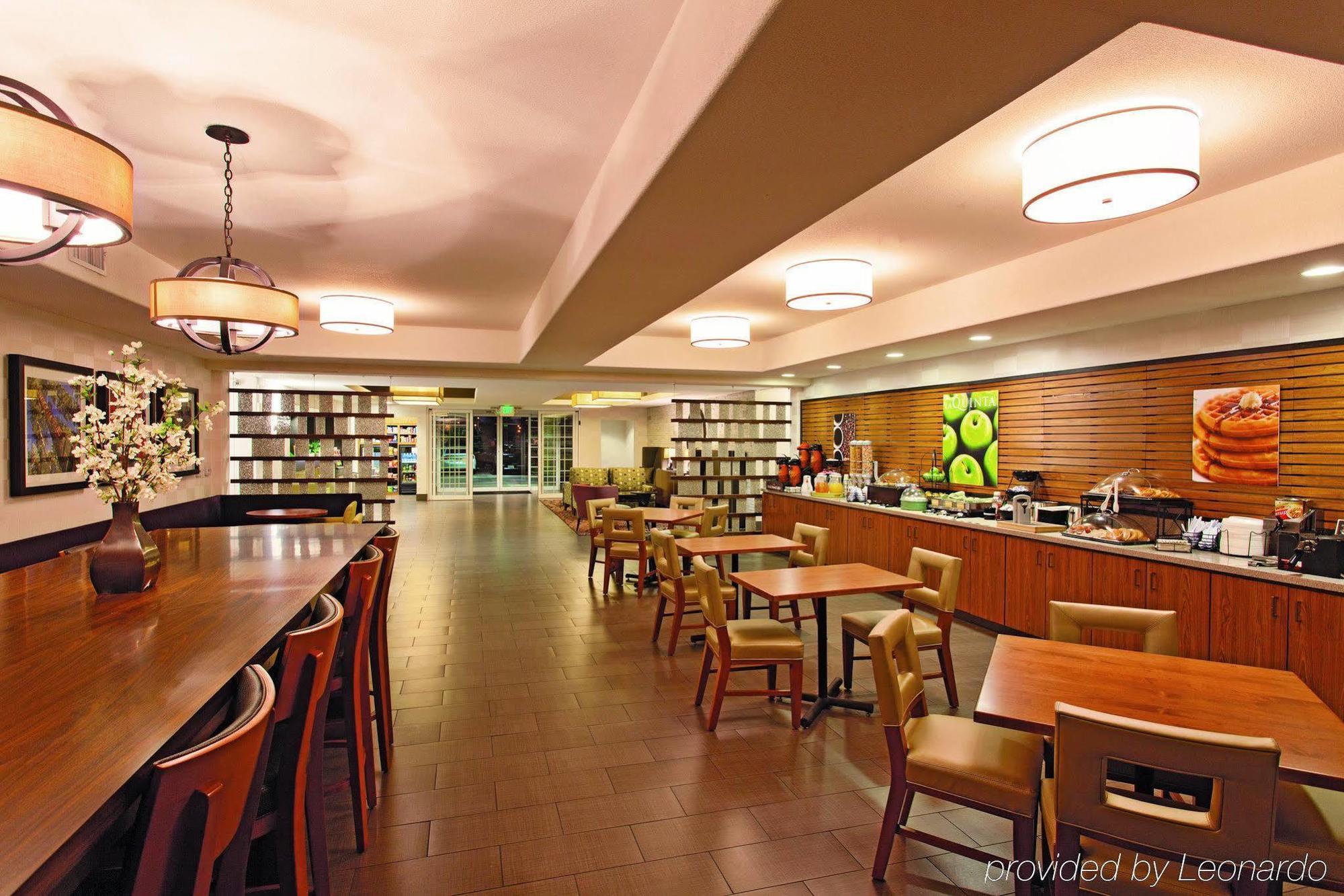 Fairfield By Marriott Inn & Suites Fresno Riverpark Экстерьер фото